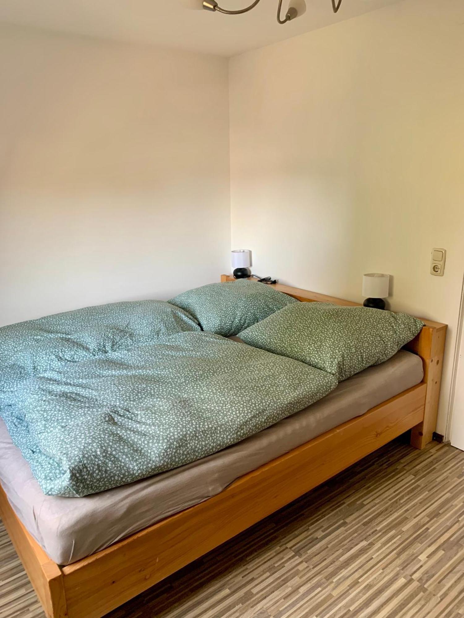 Kleines Reihenhaus Im Chiemgau Apartman Siegsdorf Kültér fotó